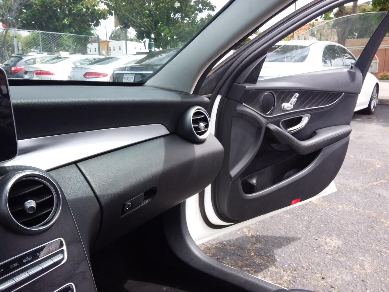 Mercedes-Benz C-Class C300 Sedan 2016