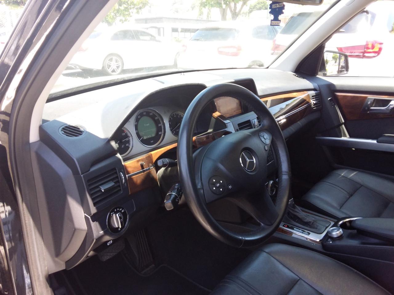 Mercedes-Benz GLK-Class GLK350 4MATIC 2010