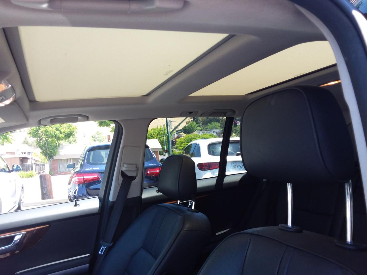 Mercedes-Benz GLK-Class GLK350 4MATIC 2010