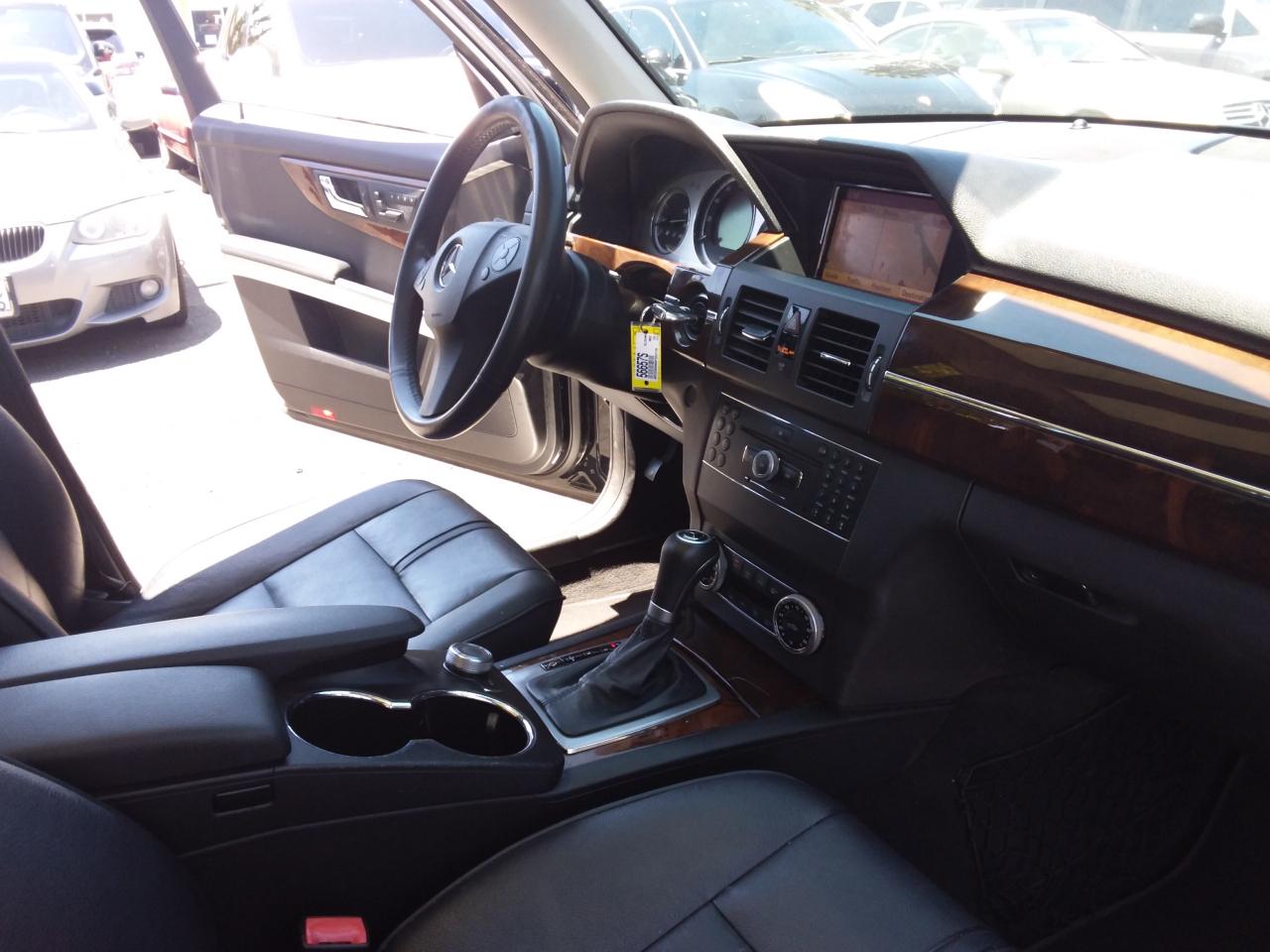Mercedes-Benz GLK-Class GLK350 4MATIC 2010