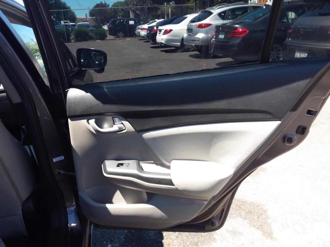 Honda Civic Hybrid CVT 2015