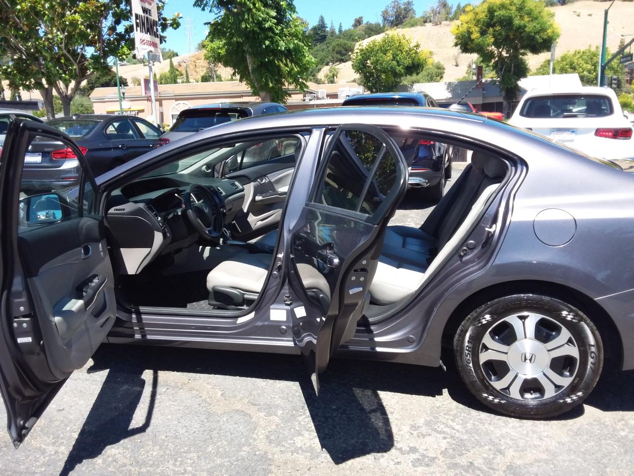 Honda Civic Hybrid CVT 2015