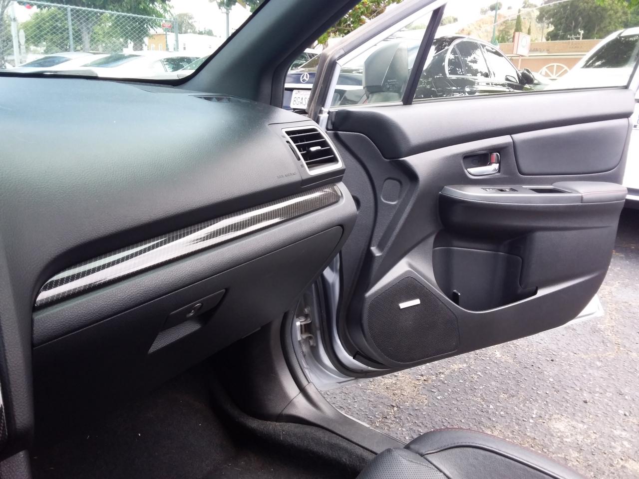 Subaru WRX Limited 4-Door 2015