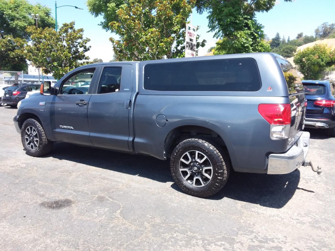 Toyota Tundra SR5 Double Cab 6AT 2WD 2007