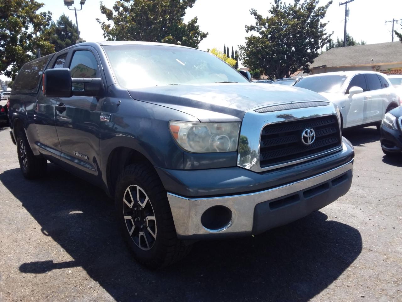 Toyota Tundra SR5 Double Cab 6AT 2WD 2007