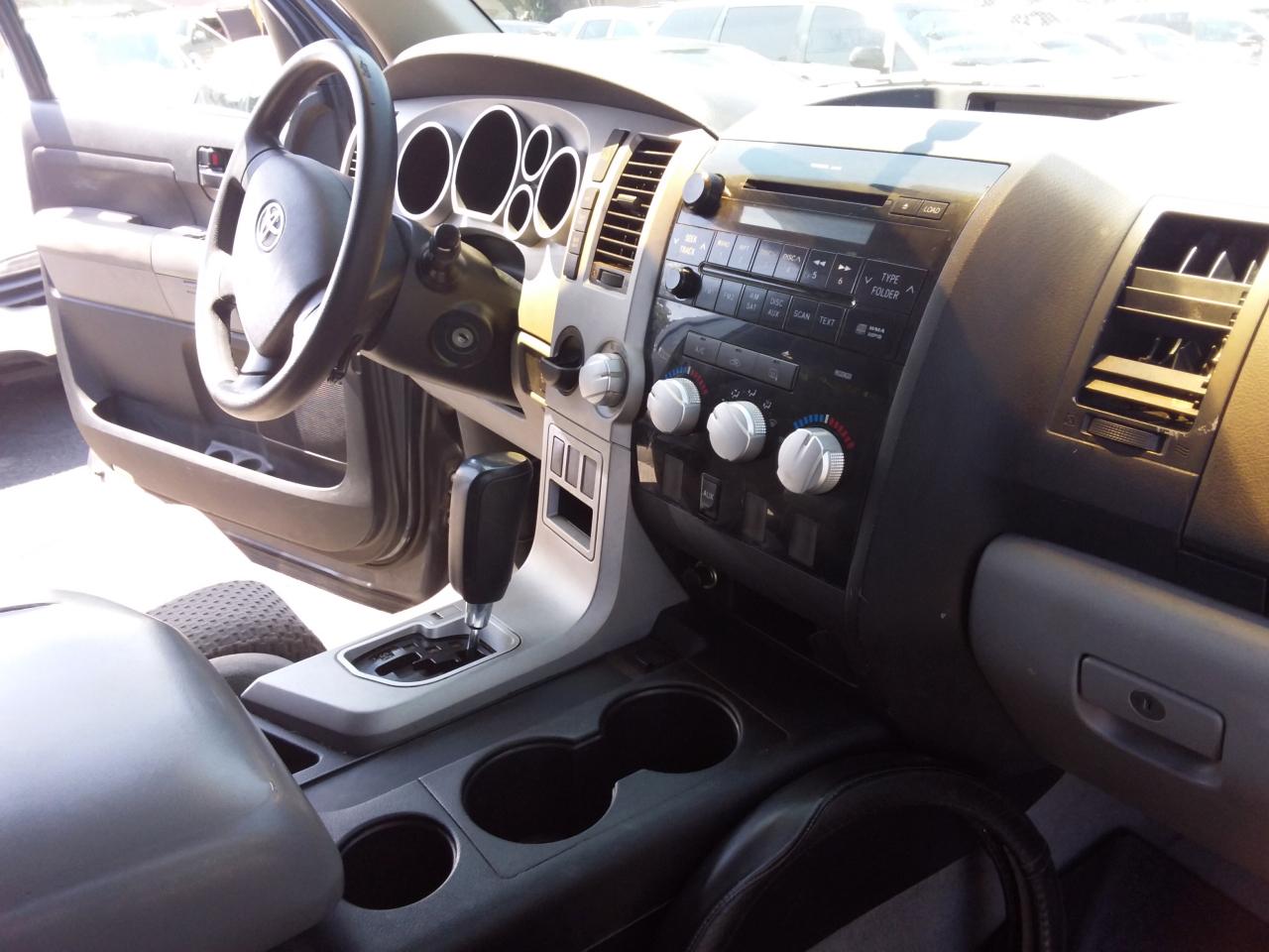 Toyota Tundra SR5 Double Cab 6AT 2WD 2007