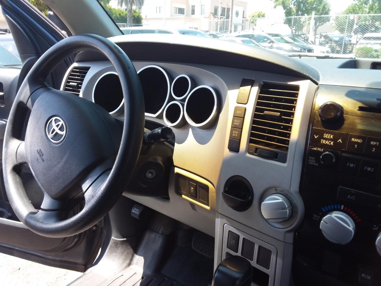 Toyota Tundra SR5 Double Cab 6AT 2WD 2007