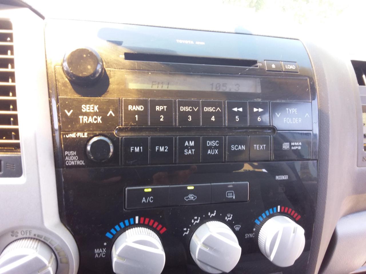 Toyota Tundra SR5 Double Cab 6AT 2WD 2007