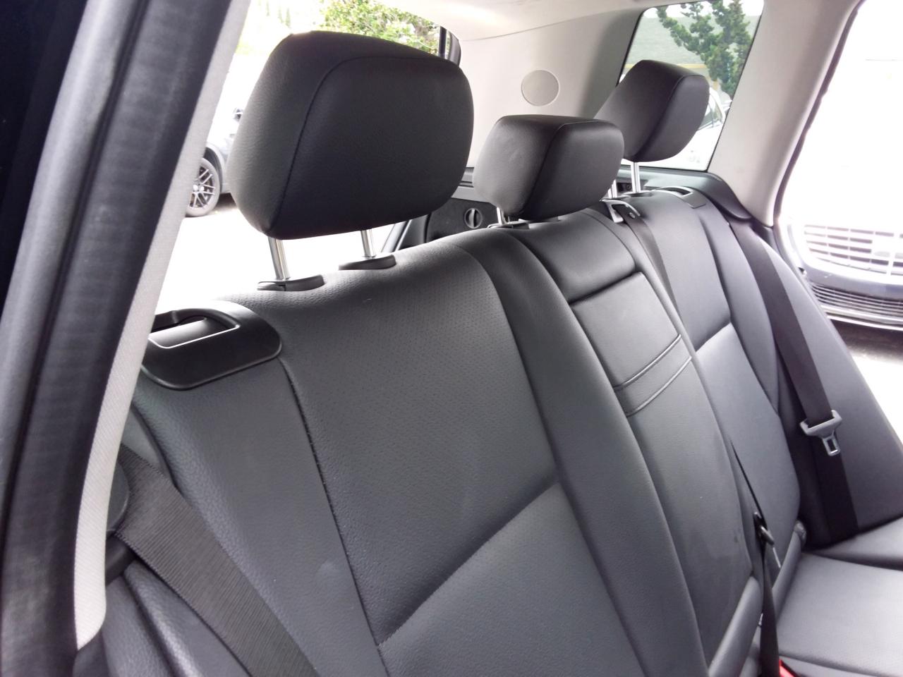 Mercedes-Benz GLK-Class GLK350 2015