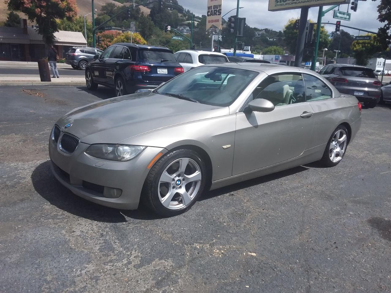 BMW 3-Series 328i Convertible 2008