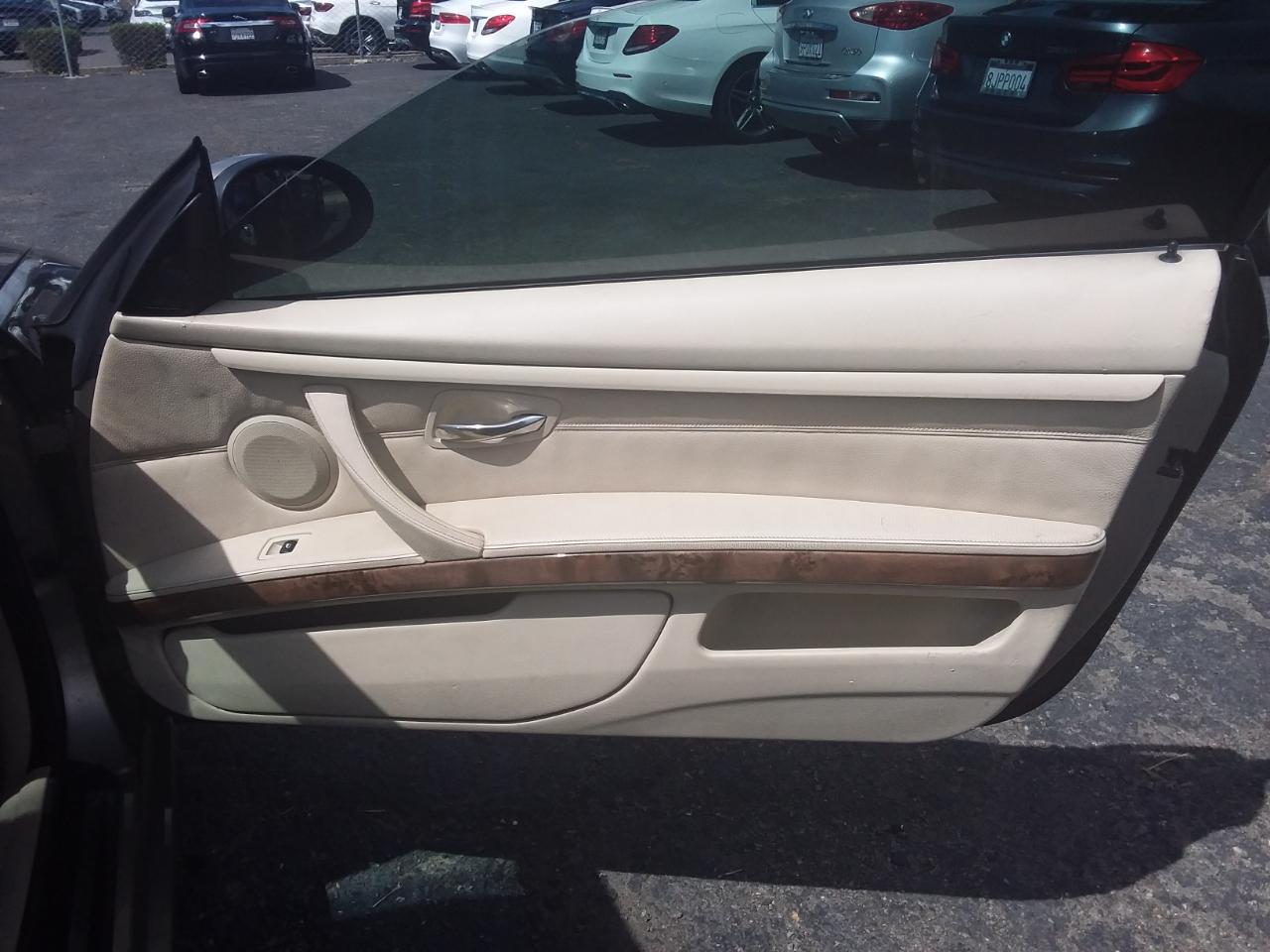 BMW 3-Series 328i Convertible 2008