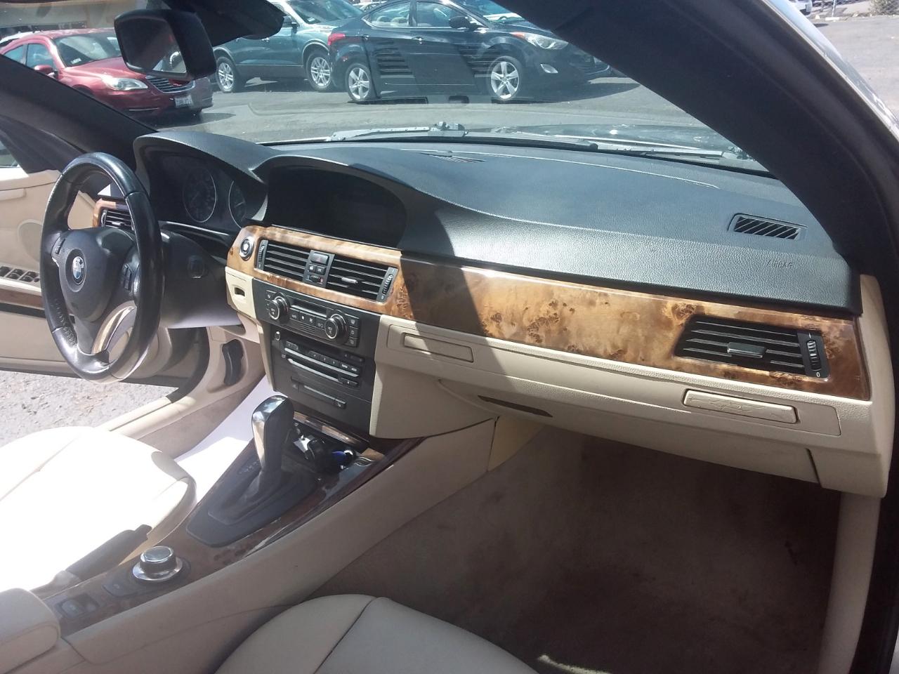 BMW 3-Series 328i Convertible 2008