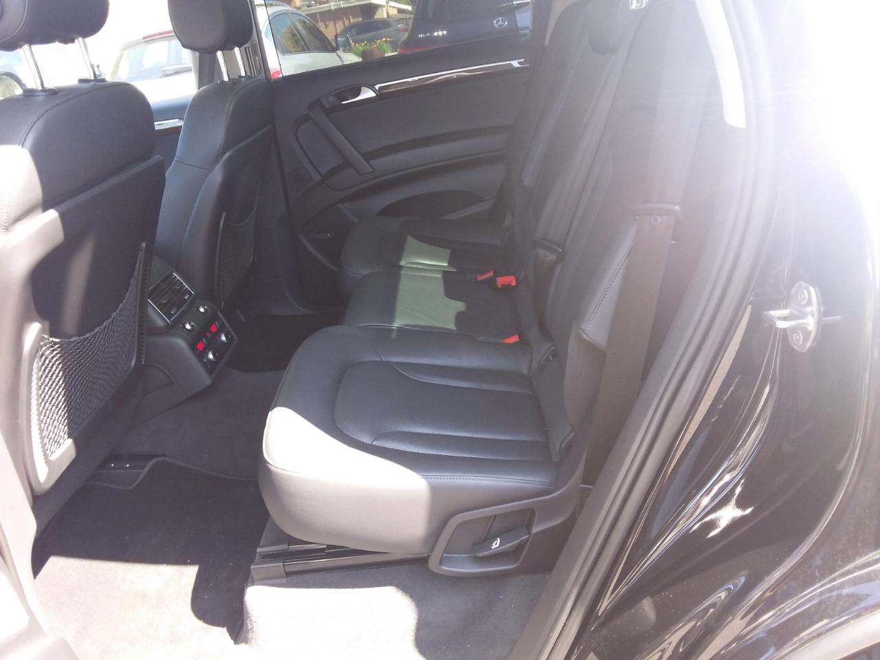 Audi Q7 TDI quattro Premium 2012