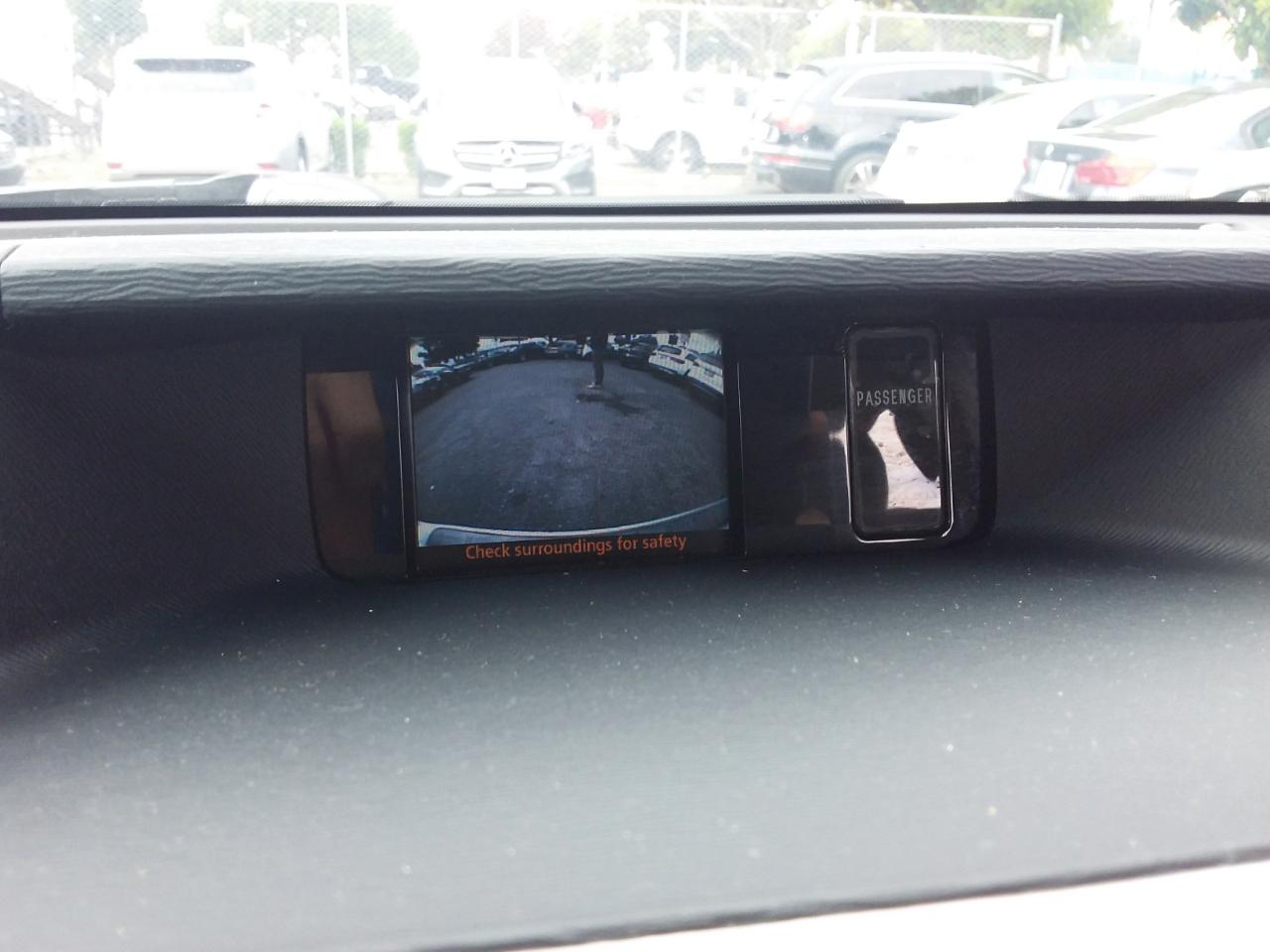 Toyota Sienna LE FWD 8-Passenger V6 2013