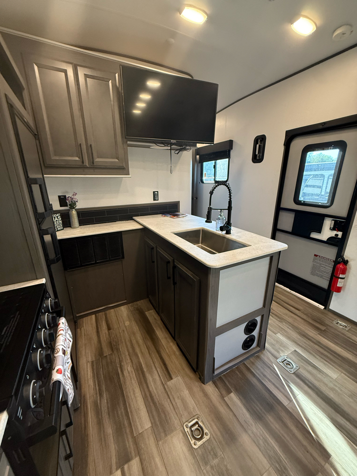 Used Car 2021 Heartland Fuel  For Sale Under $30,000 In Dickson, Tennessee