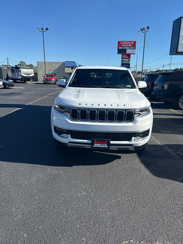 Used Car 2022 Jeep Wagoneer  Series Iii For Sale Under $50,000 In Dickson, Tennessee