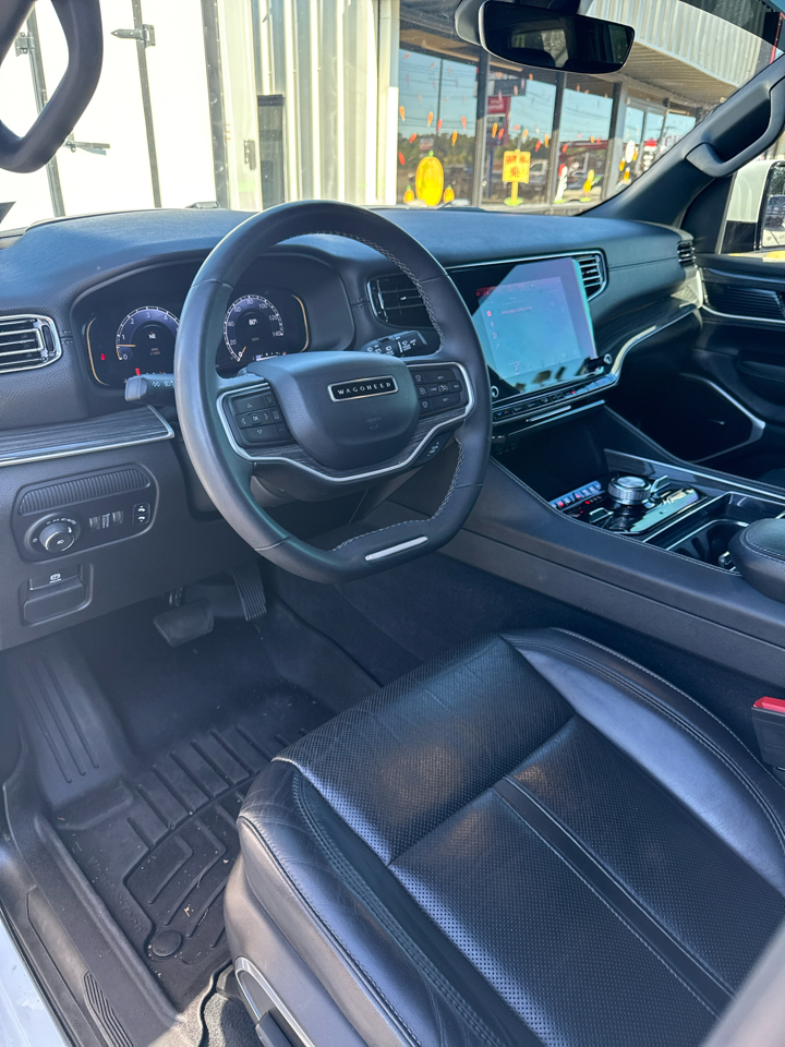 Used Car 2022 Jeep Wagoneer  Series Iii For Sale Under $50,000 In Dickson, Tennessee