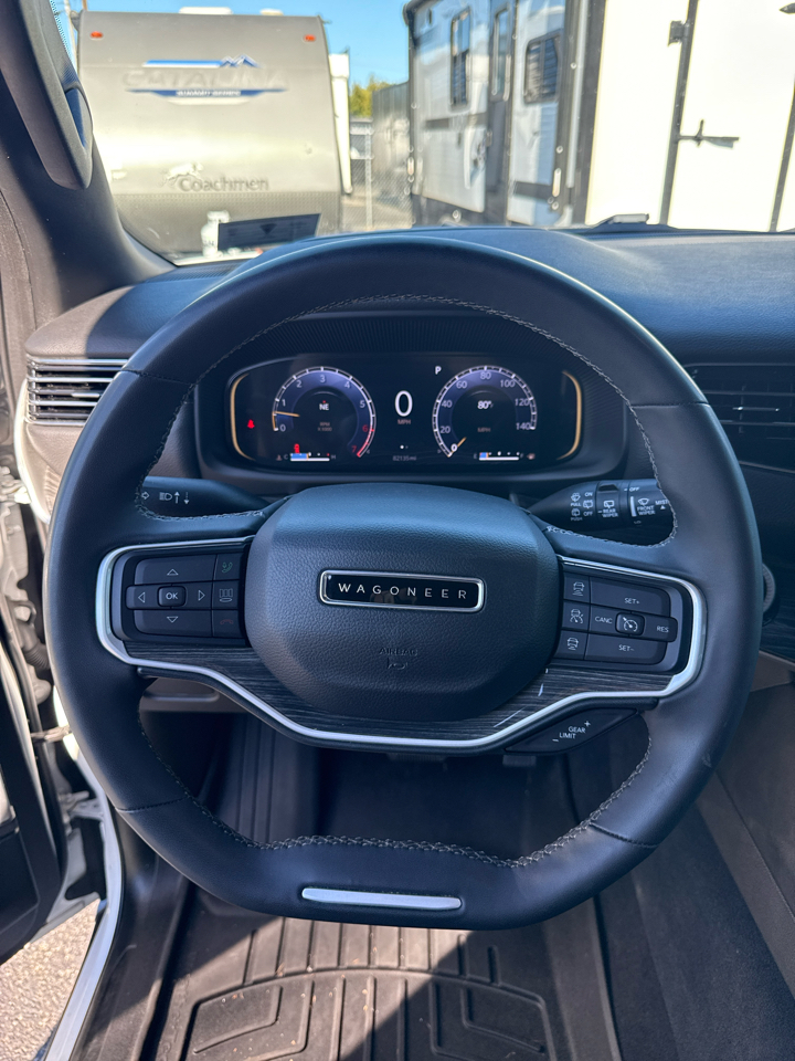 Used Car 2022 Jeep Wagoneer  Series Iii For Sale Under $50,000 In Dickson, Tennessee