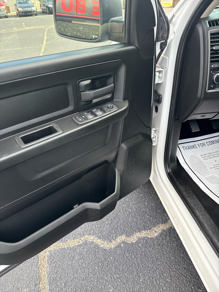 Used Car 2023 Ram 1500 Classic  Tradesman For Sale Under $30,000 In Dickson, Tennessee