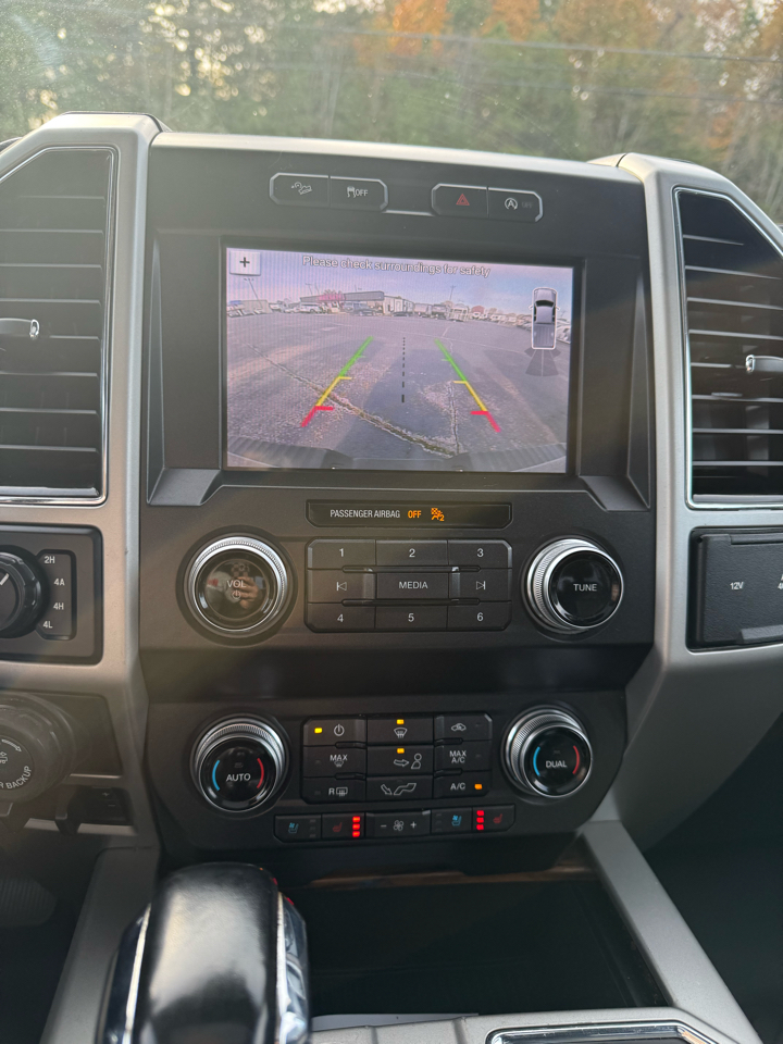 Used Car 2019 Ford F-150  Lariat For Sale Under $30,000 In Dickson, Tennessee