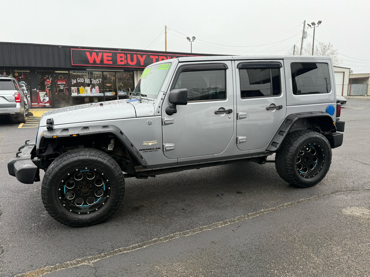 Used Car 2013 Jeep Wrangler Unlimited  4wd 4dr Sahara For Sale Under $20,000 In Dickson, Tennessee