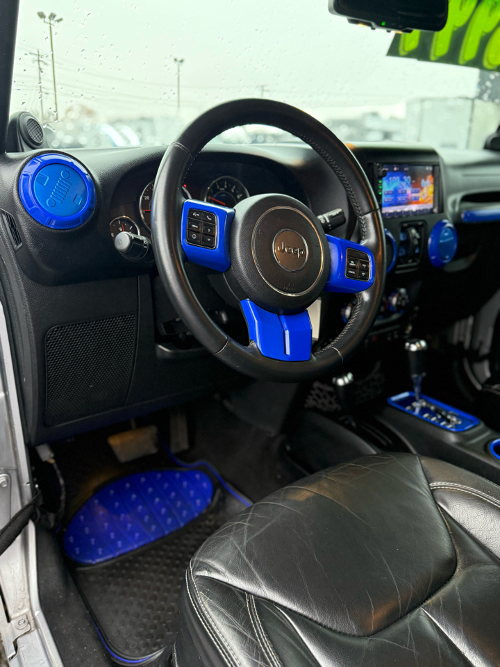 Used Car 2013 Jeep Wrangler Unlimited  4wd 4dr Sahara For Sale Under $20,000 In Dickson, Tennessee