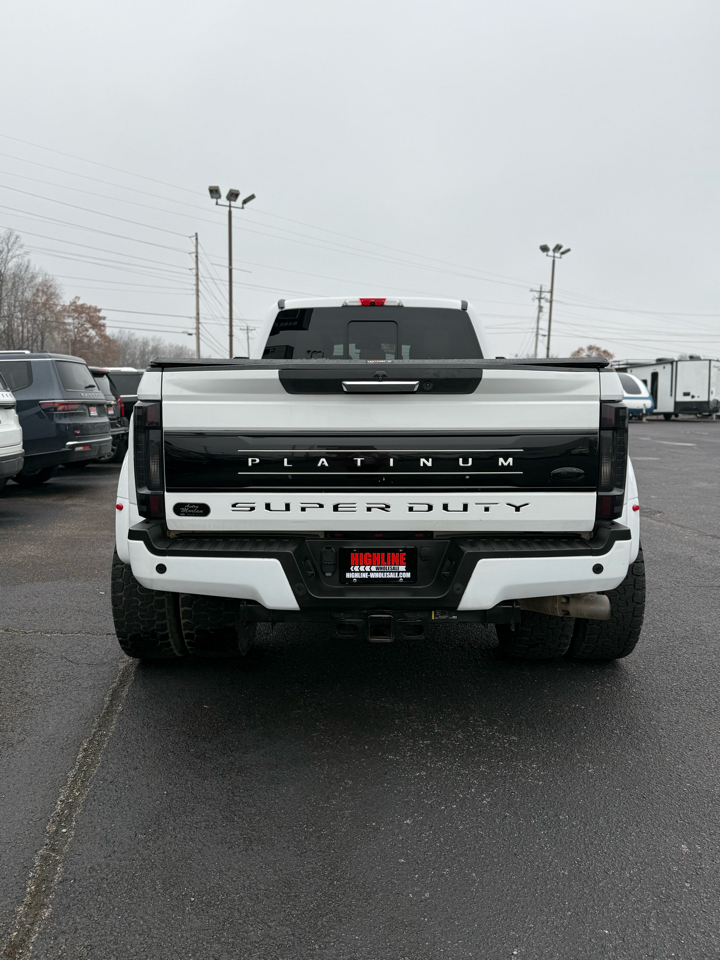 Used Car 2017 Ford Super Duty F-350 Drw  Lariat 4wd Crew Cab 8' Box For Sale Under $40,000 In Dickson, Tennessee
