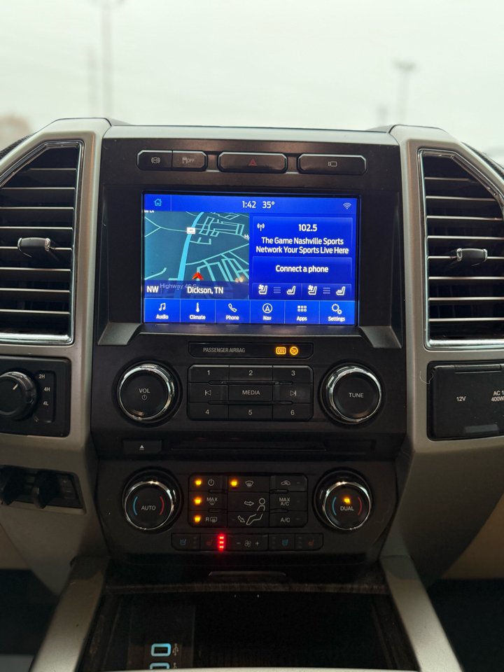 Used Car 2017 Ford Super Duty F-350 Drw  Lariat 4wd Crew Cab 8' Box For Sale Under $40,000 In Dickson, Tennessee