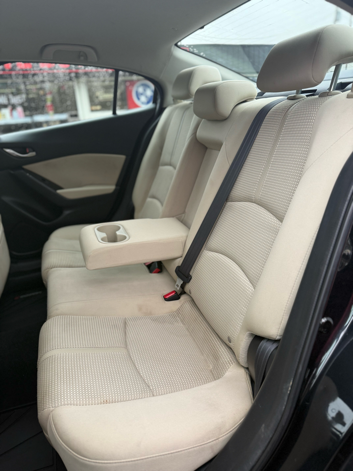 Used Car 2018 Mazda Mazda3 4-door  Sport Auto For Sale Under $12,000 In Dickson, Tennessee