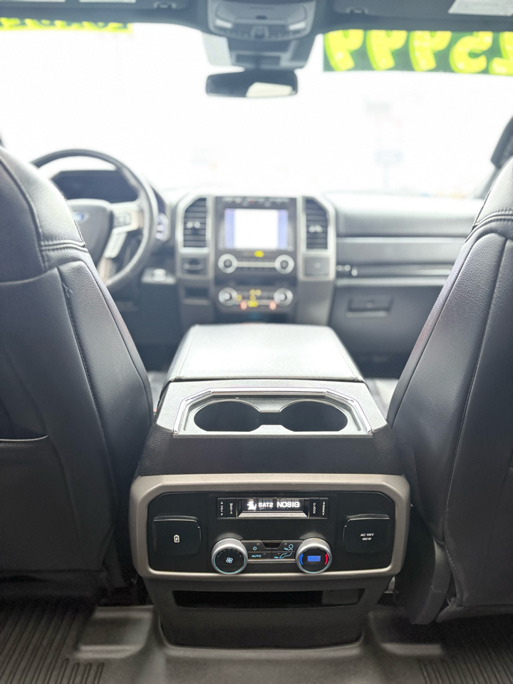 Used Car 2020 Ford Expedition  Xlt 4x4 For Sale Under $25,000 In Dickson, Tennessee