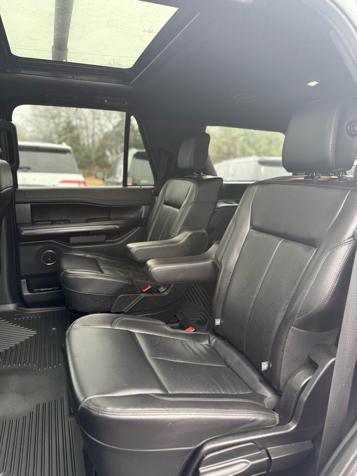 Used Car 2020 Ford Expedition  Xlt 4x4 For Sale Under $25,000 In Dickson, Tennessee