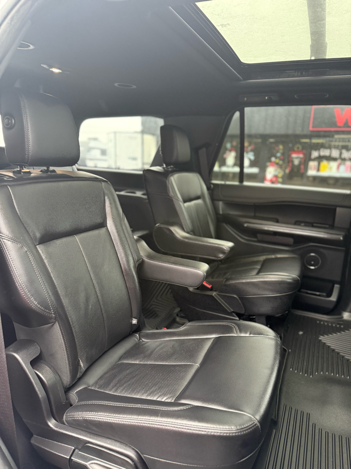 Used Car 2020 Ford Expedition  Xlt 4x4 For Sale Under $25,000 In Dickson, Tennessee