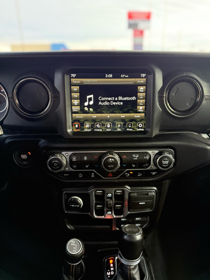 Used Car 2021 Jeep Wrangler  Unlimited Sahara High Altitude 4x4 For Sale Under $40,000 In Dickson, Tennessee