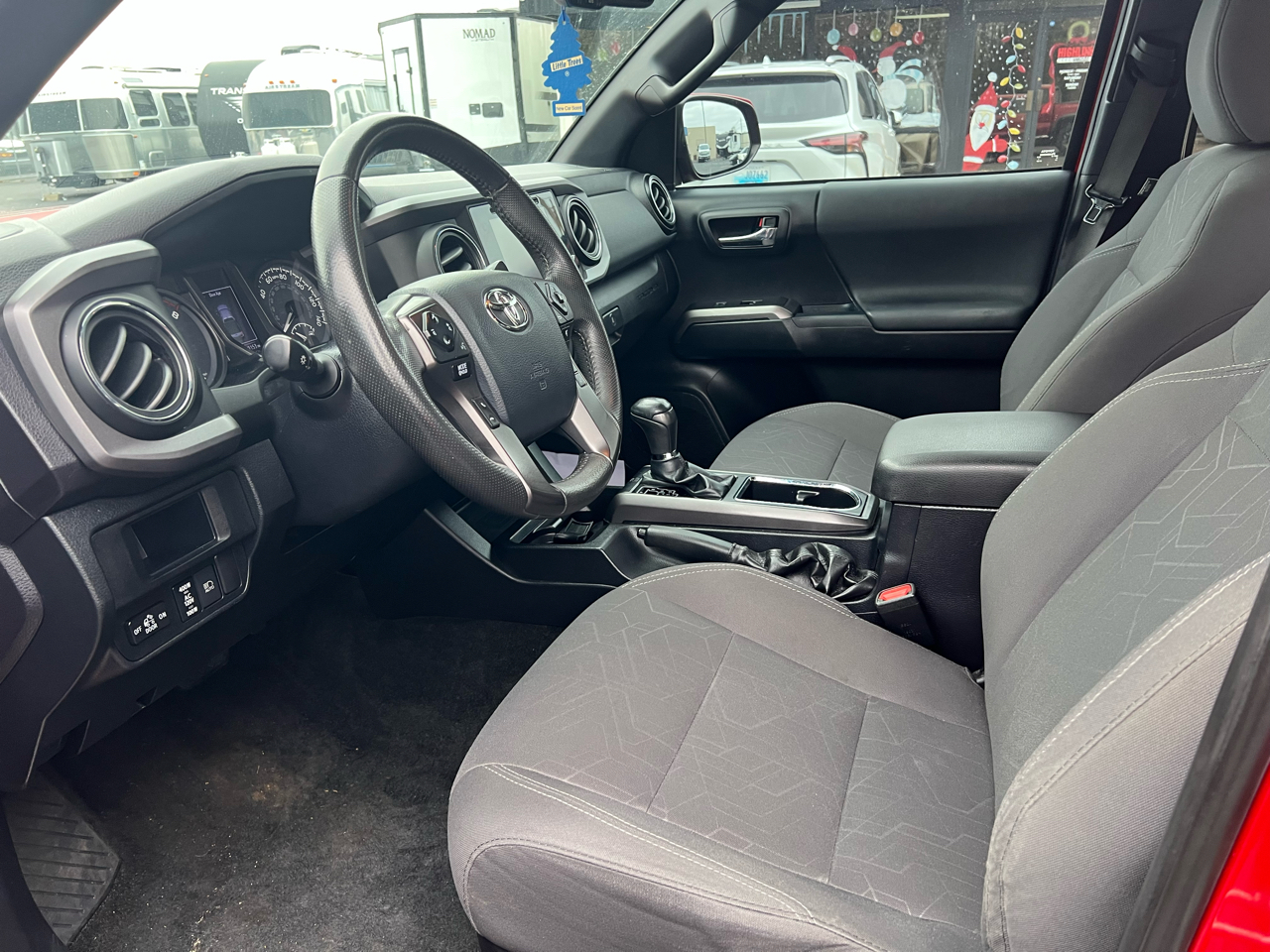 Used Car 2018 Toyota Tacoma  Sr Double Cab 5' Bed V6 4x4 At (natl) For Sale Under $30,000 In Dickson, Tennessee