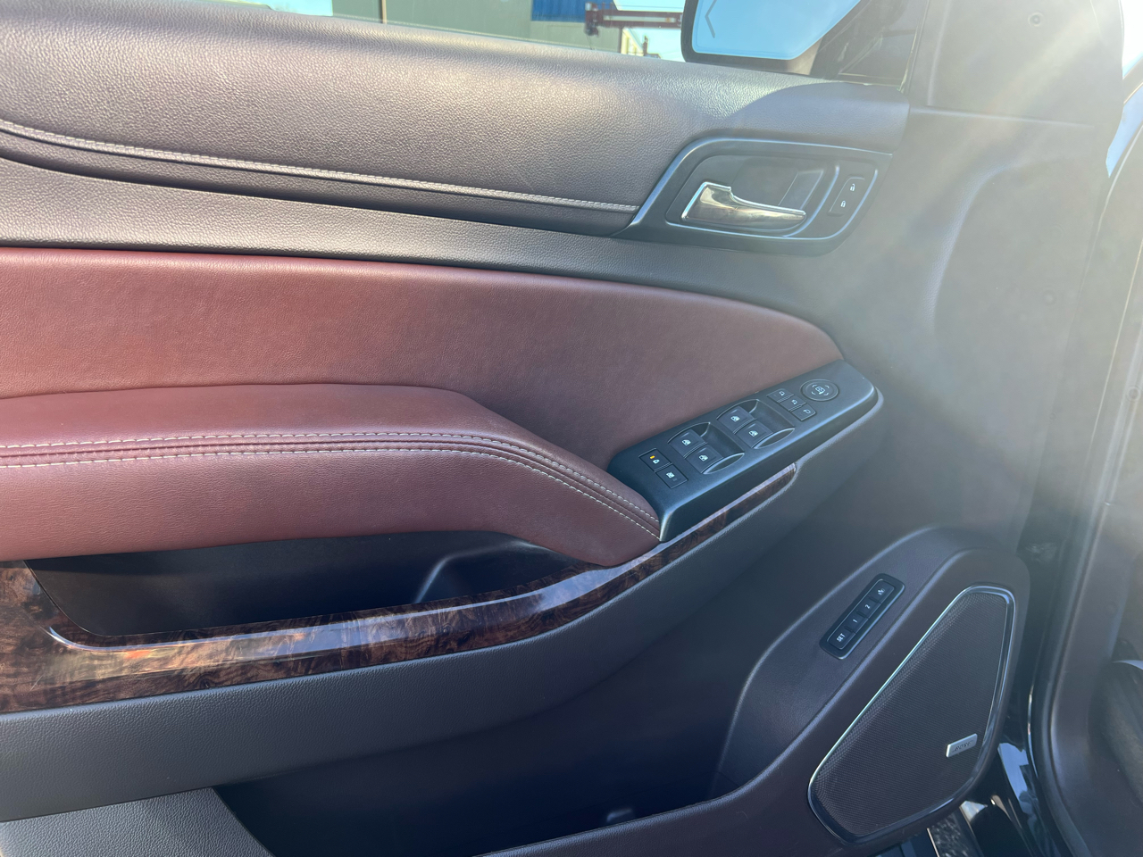 Used Car 2017 Chevrolet Tahoe  4wd 4dr Premier For Sale Under $20,000 In Dickson, Tennessee