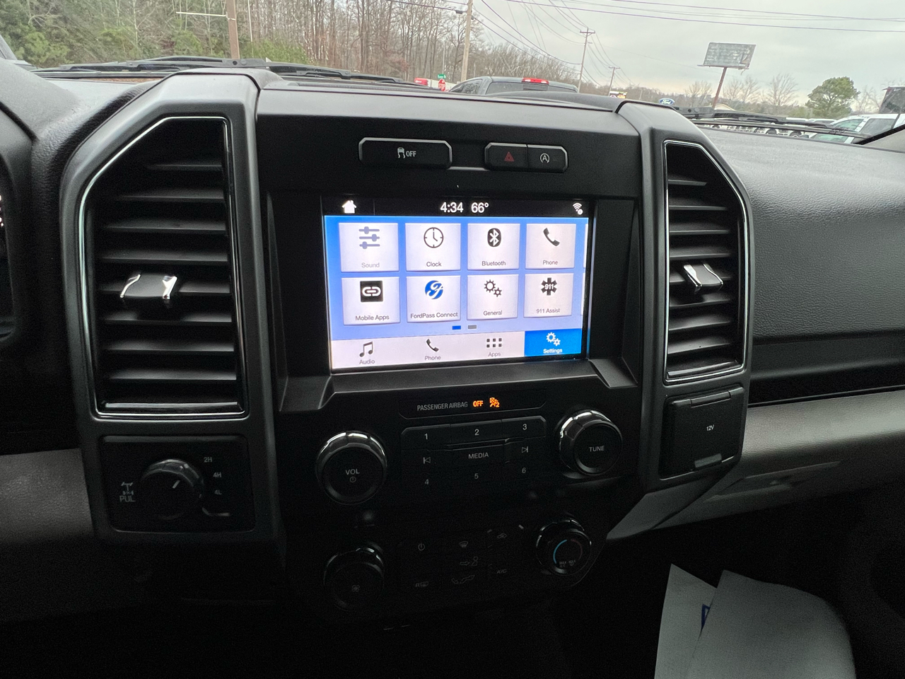 Ford F-150 XLT SuperCrew Short Box 4WD 2019