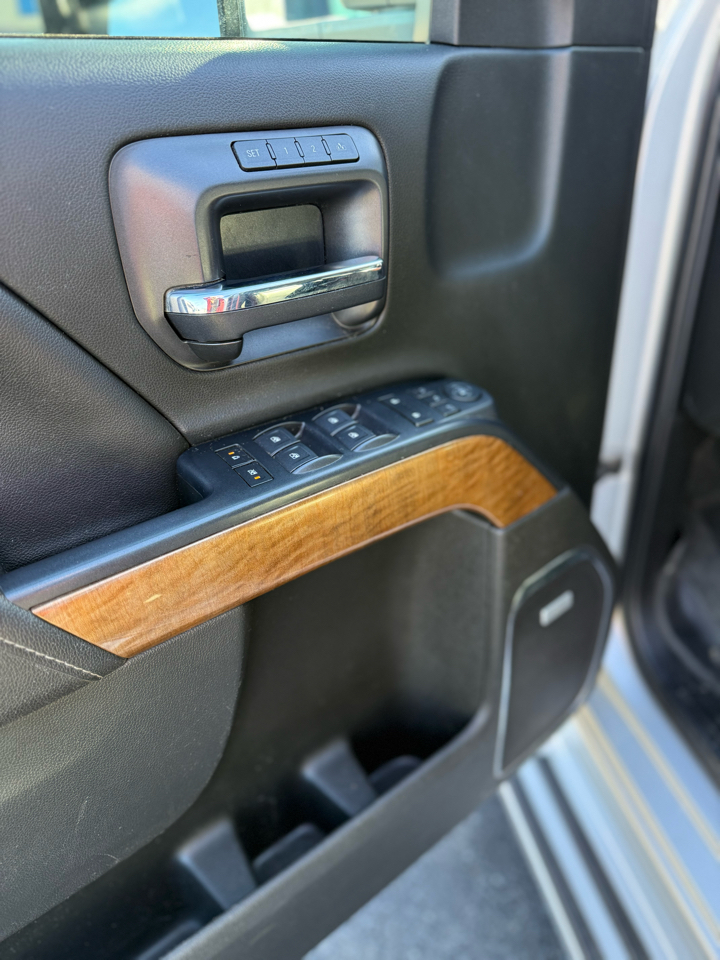 Chevrolet Silverado 3500HD 2WD Crew Cab 167.7" LTZ 2017