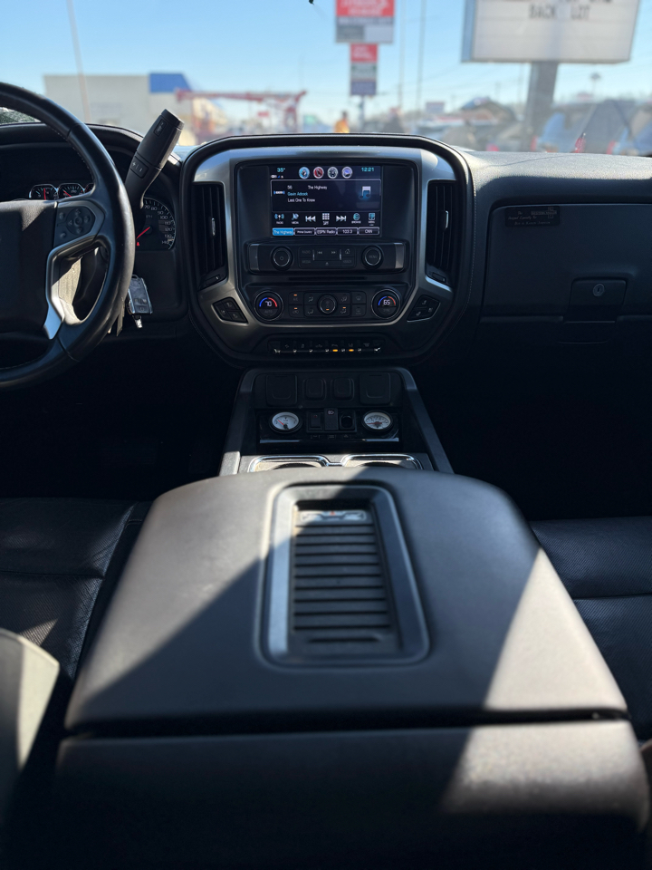 Chevrolet Silverado 3500HD 2WD Crew Cab 167.7" LTZ 2017