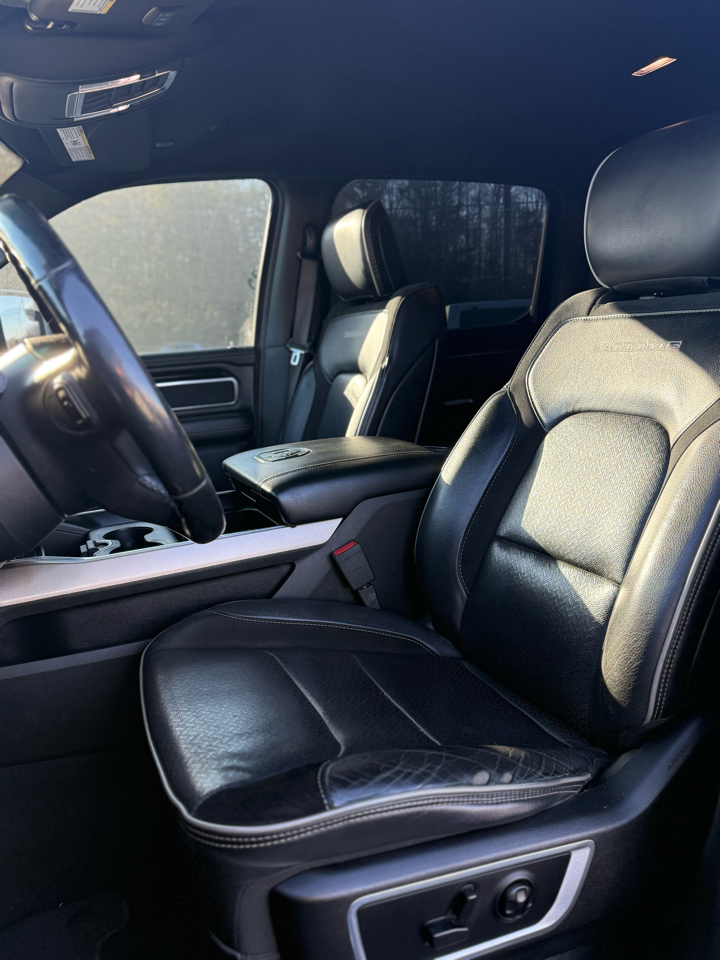 RAM 1500 Laramie 4x4 Crew Cab 5'7" Box 2019