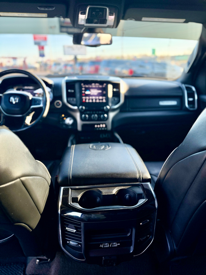 RAM 1500 Laramie 4x4 Crew Cab 5'7" Box 2019