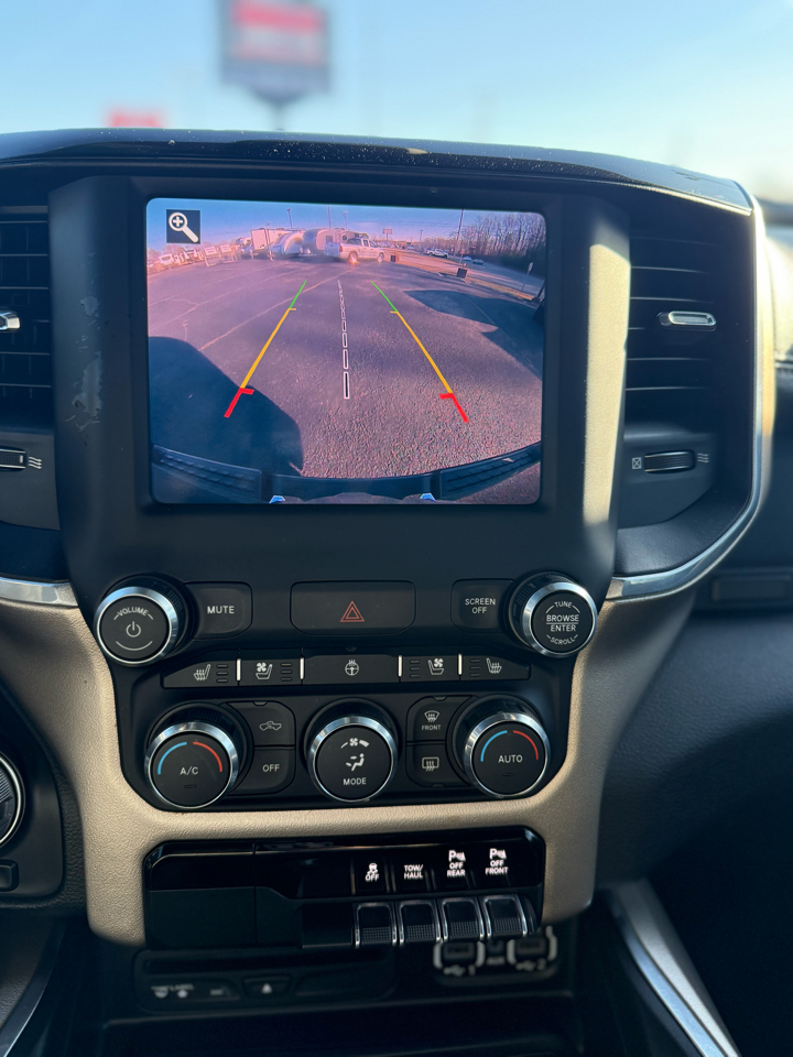 RAM 1500 Laramie 4x4 Crew Cab 5'7" Box 2019