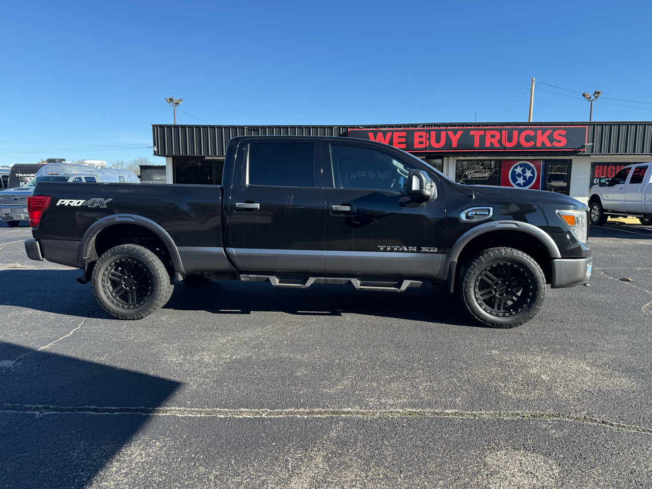 Used Car 2017 Nissan Titan Xd  4x4 Diesel Crew Cab Pro-4x For Sale Under $25,000 In Dickson, Tennessee