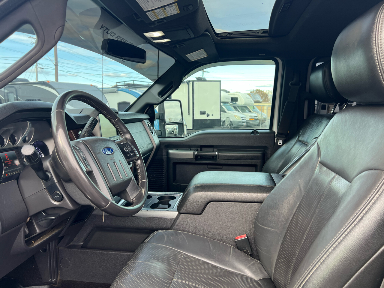 Ford Super Duty F-250 SRW 4WD Crew Cab 172" Lariat 2015