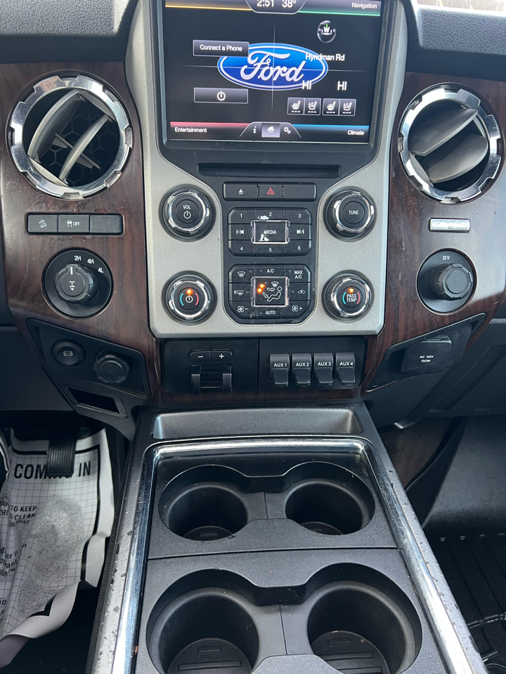 Ford Super Duty F-250 SRW 4WD Crew Cab 172" Lariat 2015