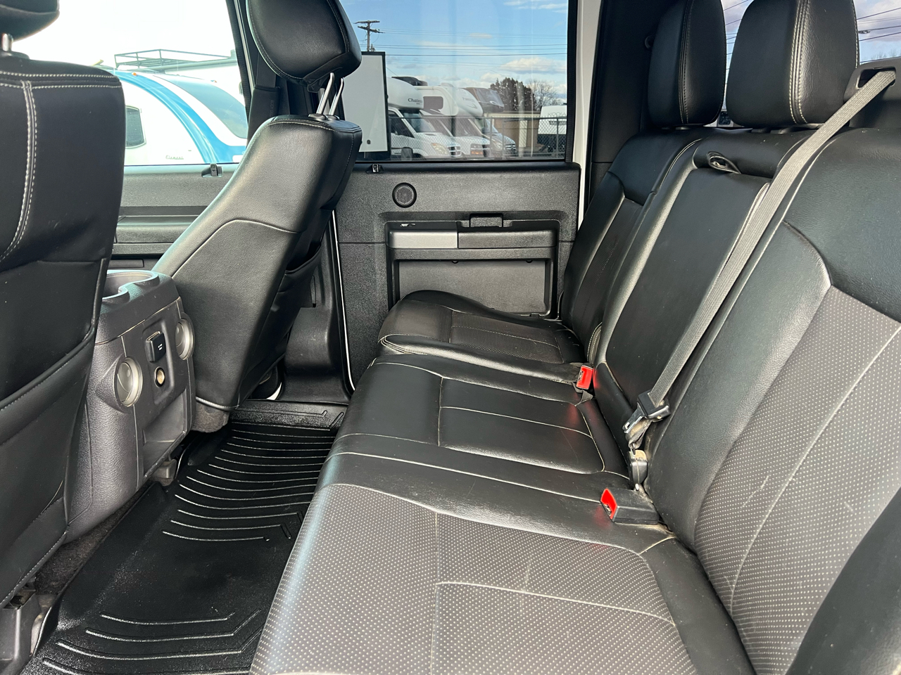 Ford Super Duty F-250 SRW 4WD Crew Cab 172" Lariat 2015