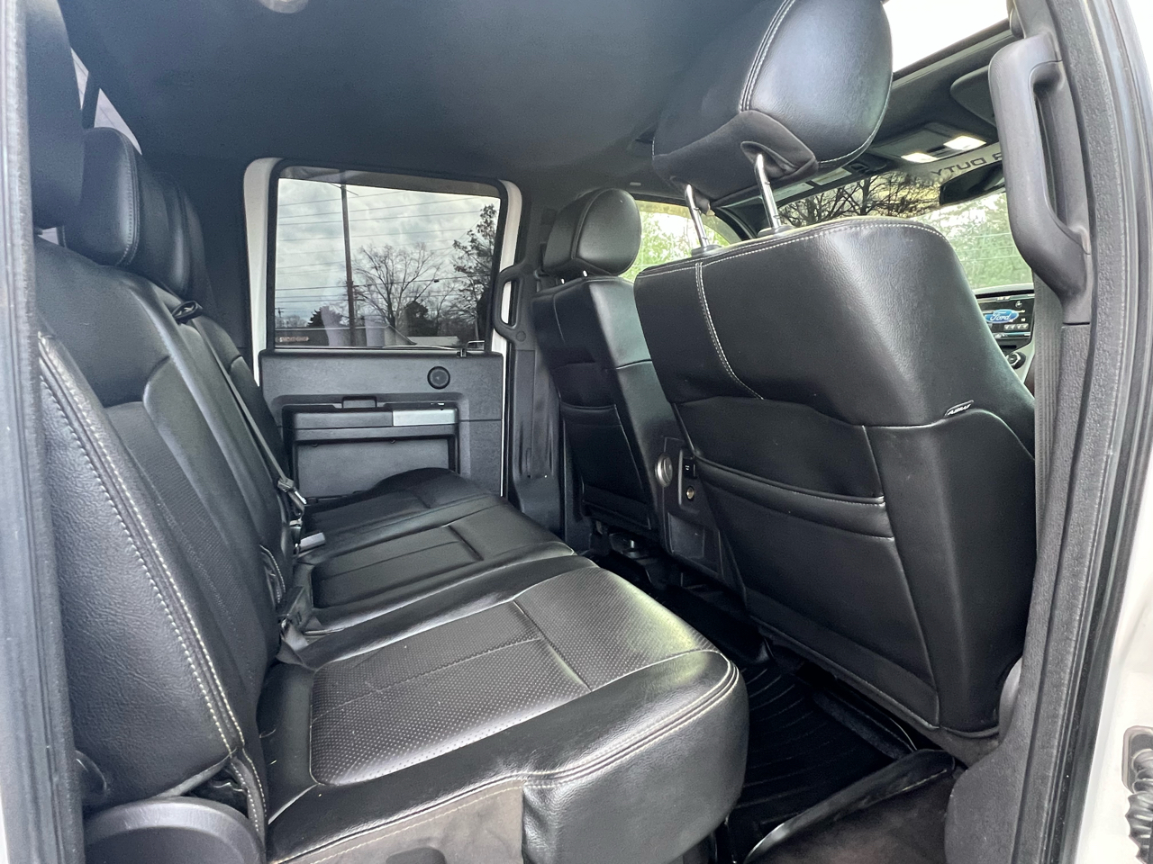 Ford Super Duty F-250 SRW 4WD Crew Cab 172" Lariat 2015