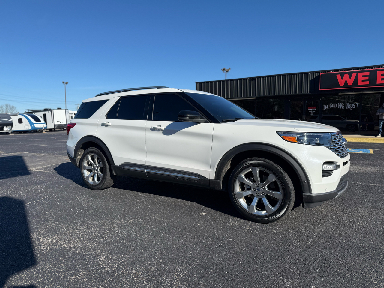 Used Car 2020 Ford Explorer  Platinum 4wd For Sale Under $30,000 In Dickson, Tennessee