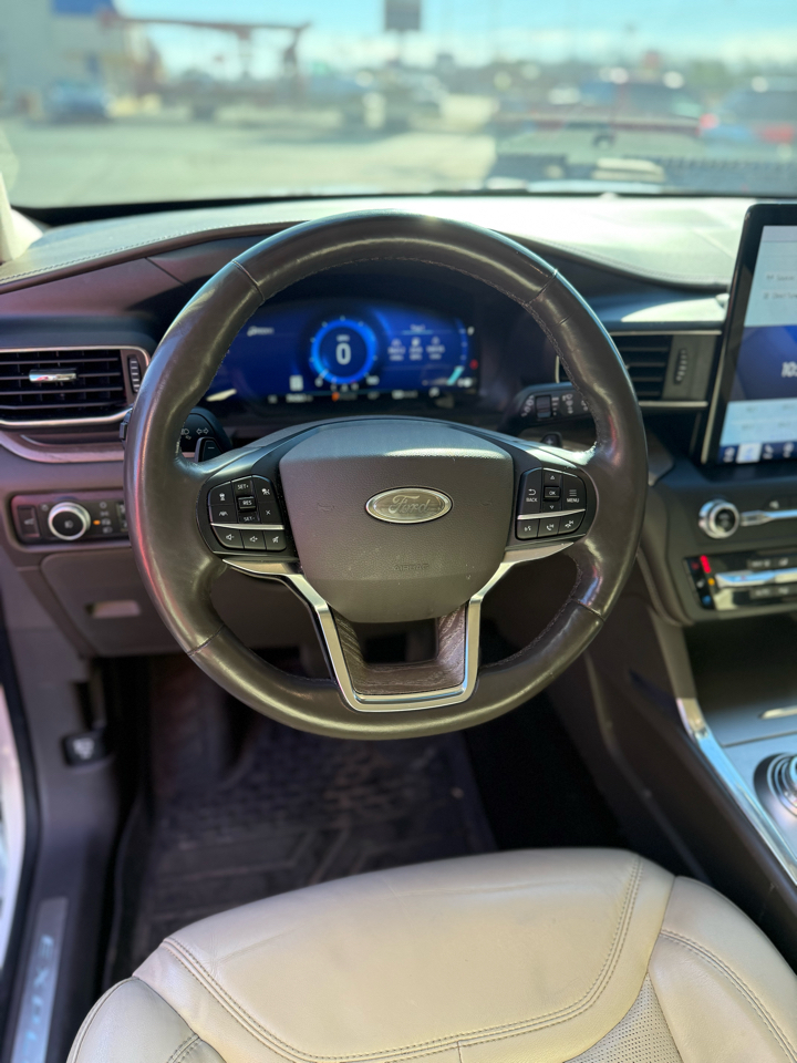 Used Car 2020 Ford Explorer  Platinum 4wd For Sale Under $30,000 In Dickson, Tennessee