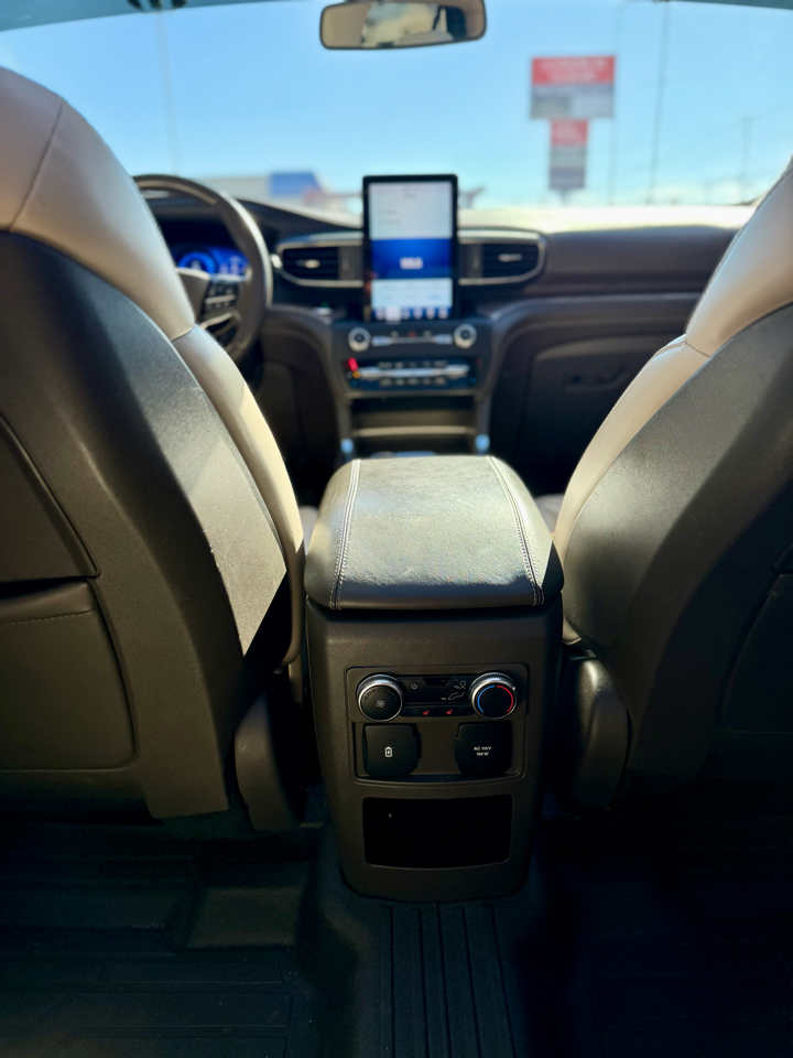 Used Car 2020 Ford Explorer  Platinum 4wd For Sale Under $30,000 In Dickson, Tennessee