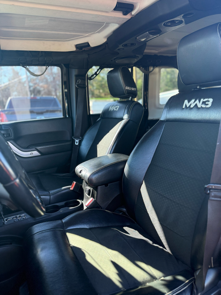 Jeep Wrangler Unlimited 4WD 4dr Call of Duty MW3 *Ltd Avail* 2012